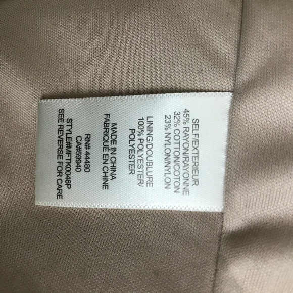 ⛔️Love Fire Mock Neck Lace Tank Top - Picture 6 of 8